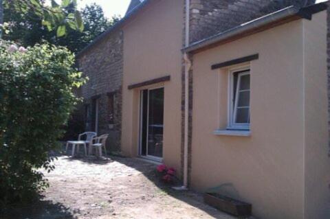 La Petite Maison D'Évran 外观 照片