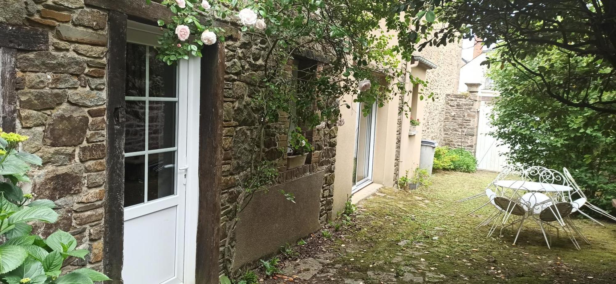 La Petite Maison D'Évran 外观 照片